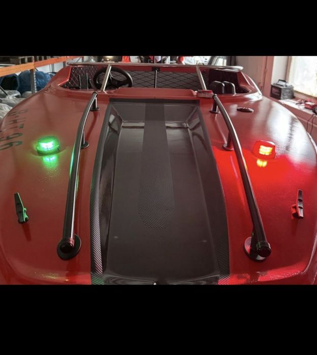 Vând barca Speedboat motor Johnson 120 impecabilă  preț  7850€