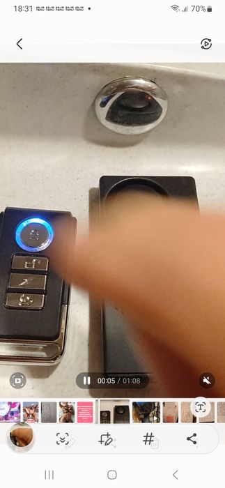 Alarma cu telecomanda