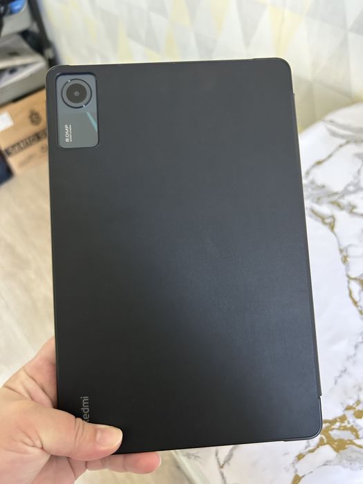 Продам планшет Редми
