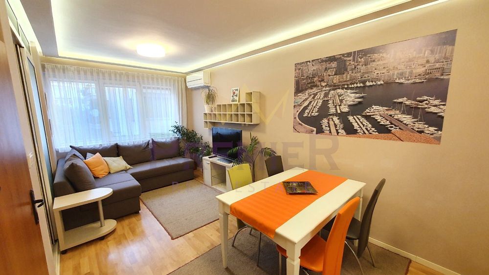 Дава се под наем Двустаен апартамент в Варна, Нептун - 62 кв.м за 612 € - Снимка #1