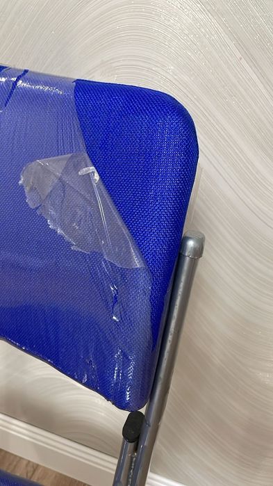 Продам стулья офисные