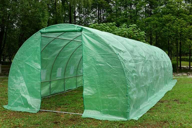 Solar de grădină 10x3x2.5m, polietilenă 240 g/m2, rezistentă la UV, țeavă 26 * 1.2mm