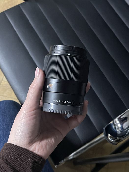 Объективы Sigma 16mm для Sony E