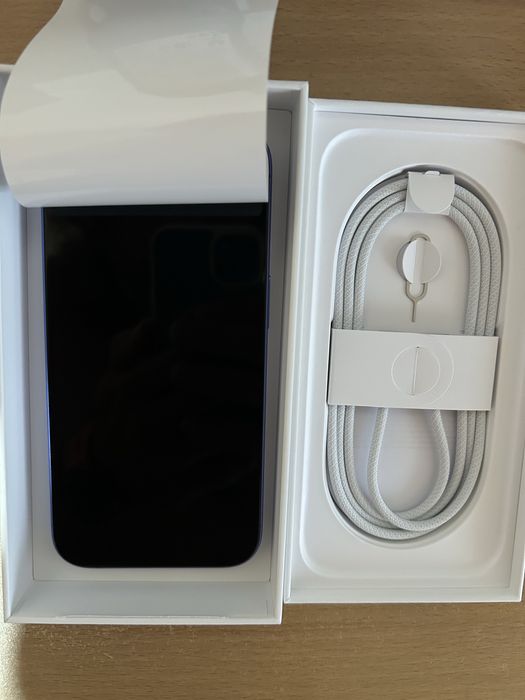 Vand Iphone 16 5G 128 GB Ultramarine