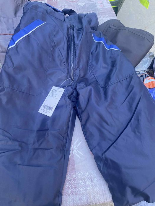 Работни якета и гащеризони