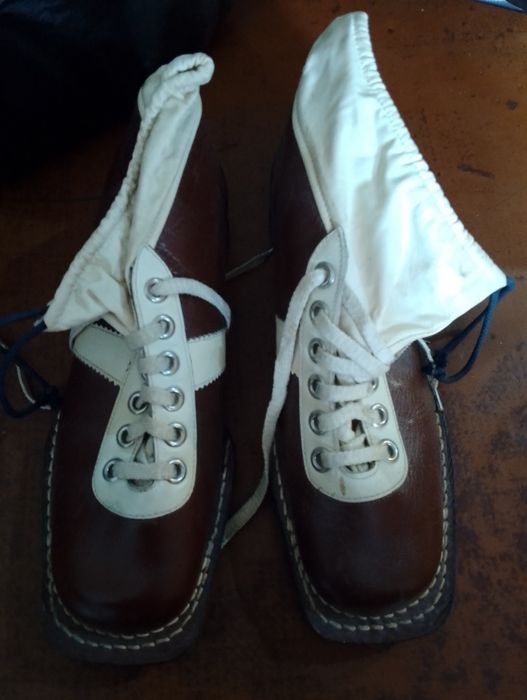 Лыжные ботинки 80х годов