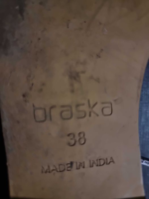 Босоножки кожа браска 38