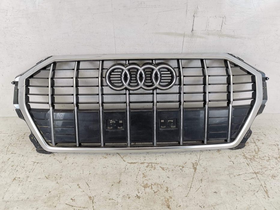 Ауди Q3 / Audi Q3 2 [ - ] Оригинална повредена