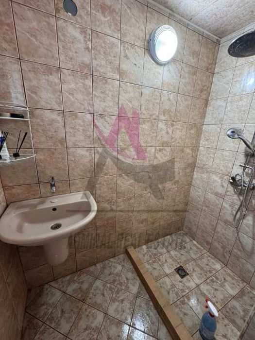 Самостоятелна къща-Аспарухово