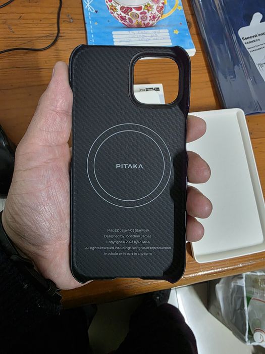 Iphone 15 чехол карбон