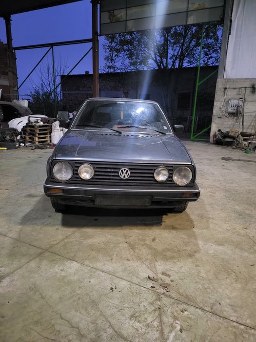Golf 2  1.3   САМО НА ЧАСТИ