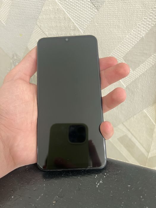 Продам Huawei p 30 laif