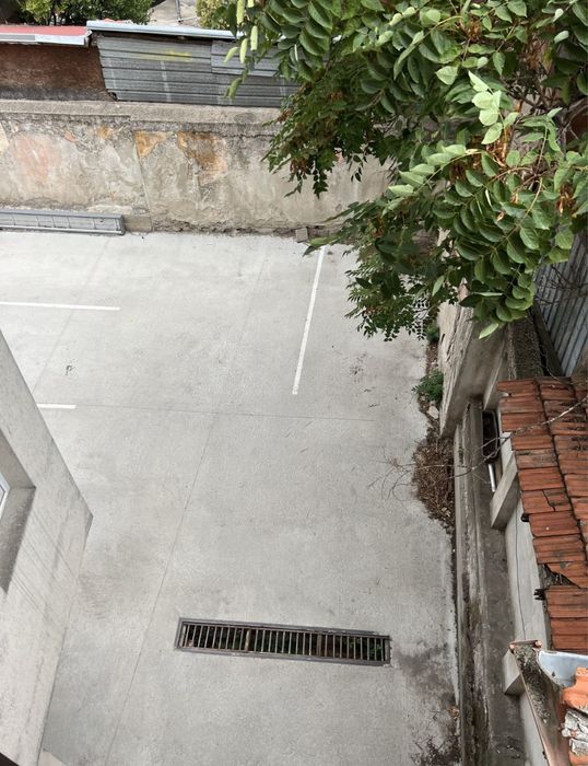 Дава се под наем Гараж / Паркомясто в Пловдив, Кършияка - 20 кв.м за 91.8 € - Снимка #2