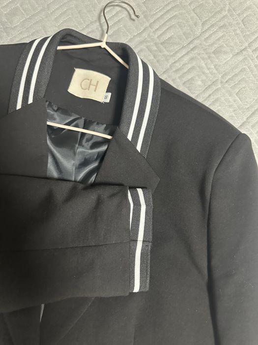 Продам. Трикотажный пиджак