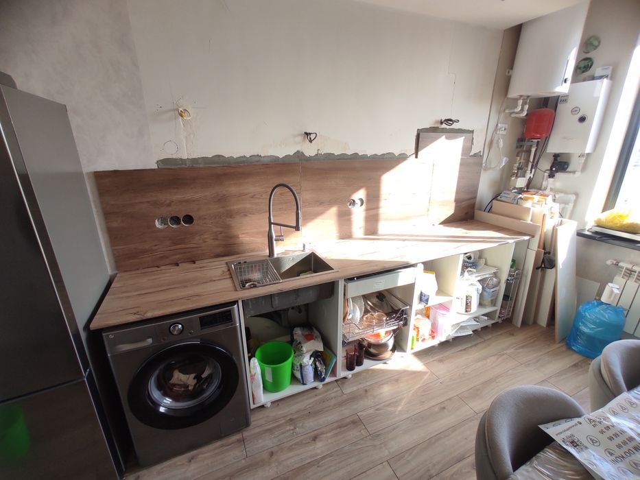 Плиточник  Кафельщик Фартук для кухни. Фартуки любой сложности.