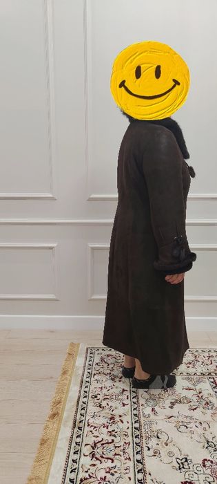 Облегченная дублёнка с норковым воротником и рукавами.