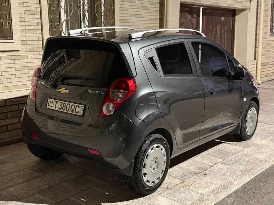 Spark Avtamat 2022 yil 4 Pazitsa Full Kraska Top tozza