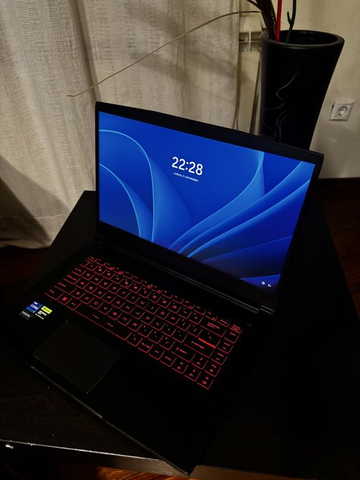 Като нов лаптоп MSI Thin GF63 12VF - 512gb - Intel Core i7-12650H