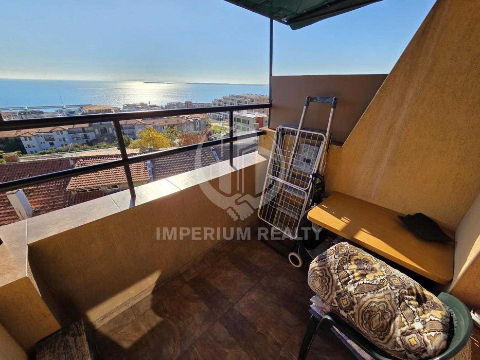 Тристаен апартамент с уникална гледка море в Свети Влас, ул. „Русалка“