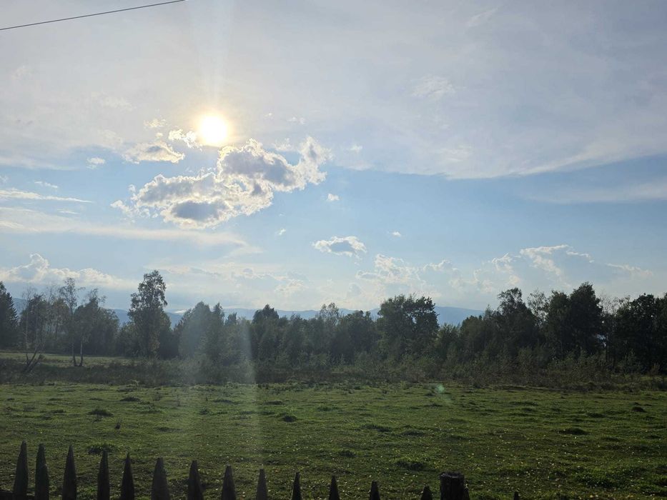 Vând teren intravilan/extravilan