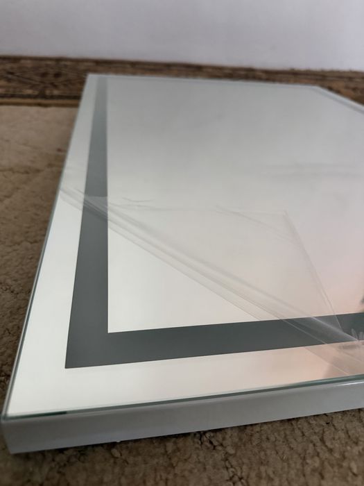 Oglindă LED baie 80x56 cm, iluminare perimetrală, touch, design modern