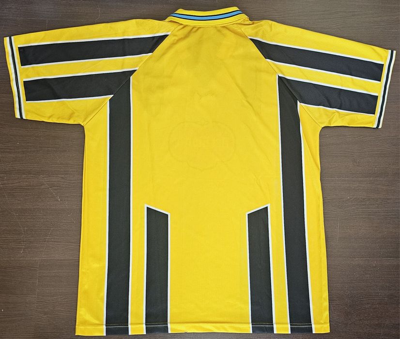 РеРядка ретро тениска на SS Lazio от сезон 1998/9г