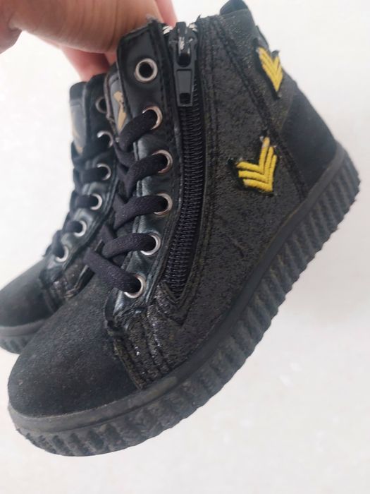 Ботинки для девочек