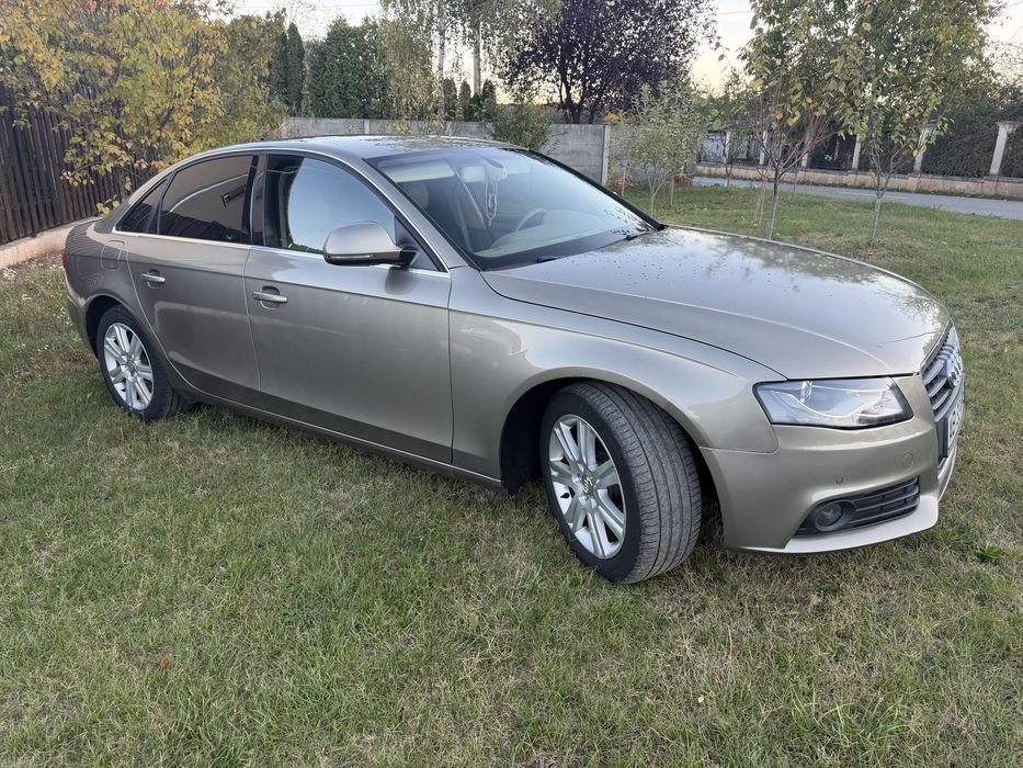 Audi A4 Limuzina