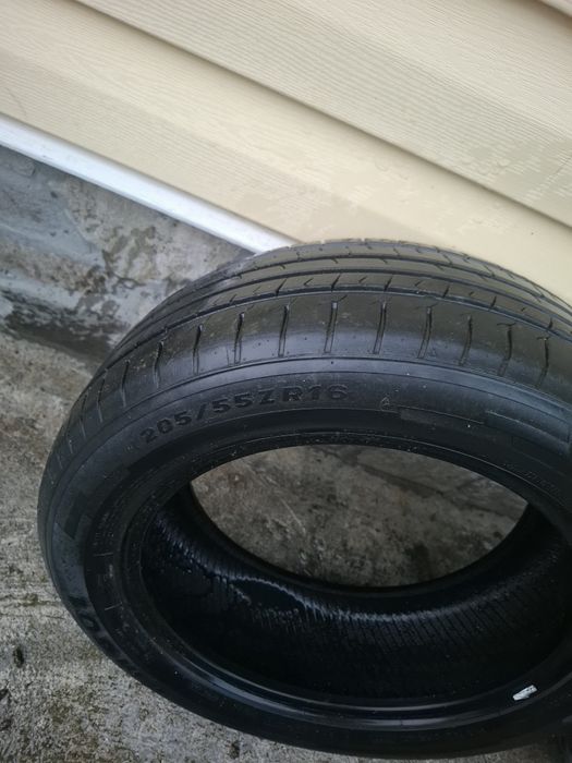 2 летни гуми. 205/55/16.