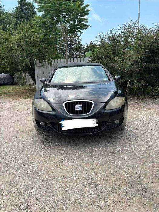 Автомобил Сеат леон