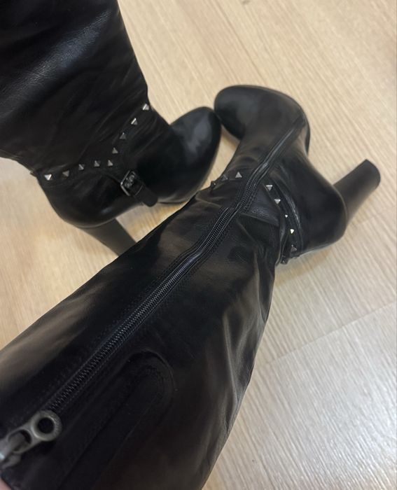 Продам кожанную обувь