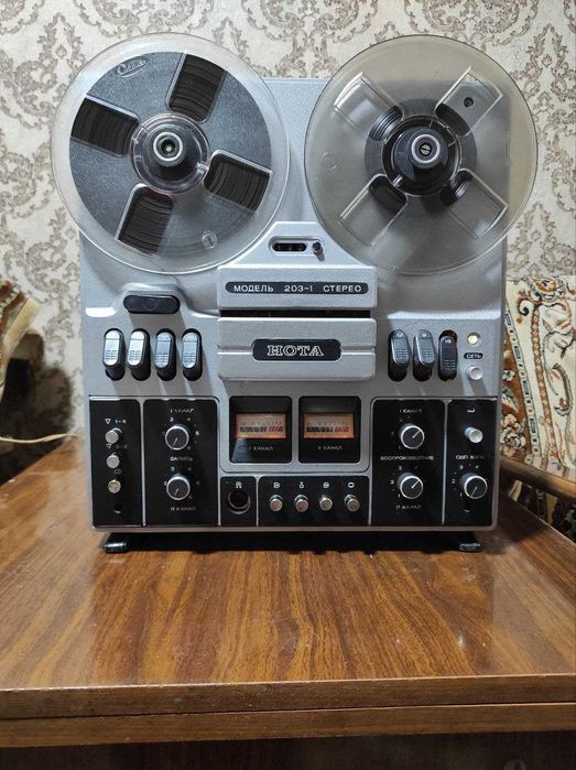 Магнитофон Нота 203