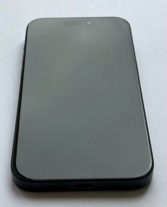 Айфон 15 про на 256