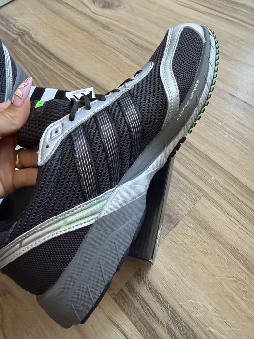 Оригинални нови маратонки Adidas ADIZERO ADIOS OG! 39,40,42,43,44 н