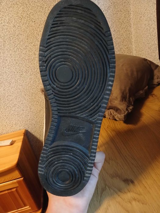Nike Court Vision Low 44,5 номер Обувки носил съм ги 2 пъти не ми харесват липно на мен.