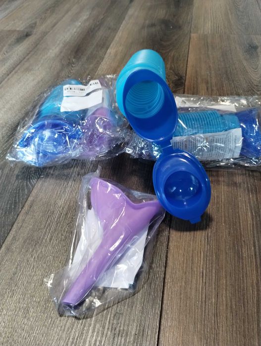 Тоалет.Индивидуален ,за пътуващи ,за многократна употреба.