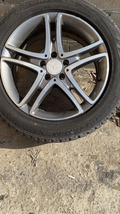 Джанти с нови зимни гуми за мерцедес ес класа 5х112 18 Mercedes 5x112