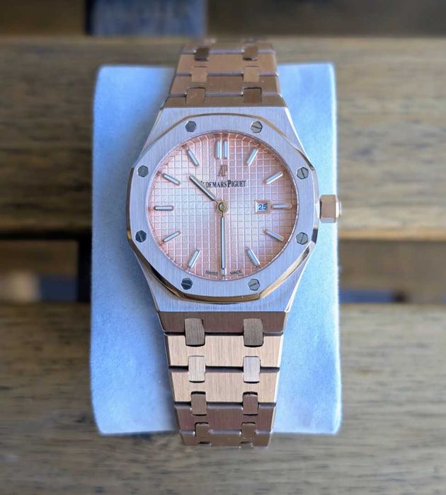 Kварцов дамски часовник Audemars Piguet Royal Oak 34