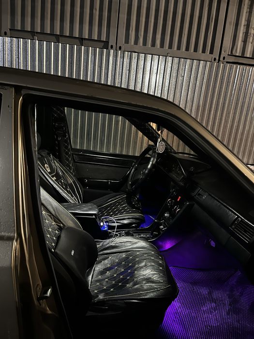 Мерс 124 89 года