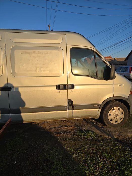 Reno master 2,dizal ,2,5 adus din Germania, funcționează cu acte la zi