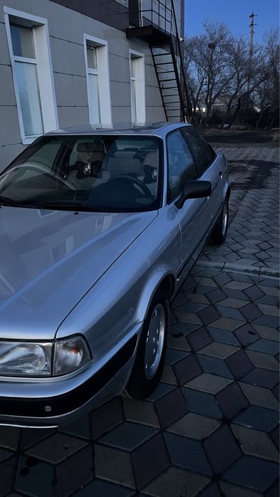 Продам ауди 80 б4