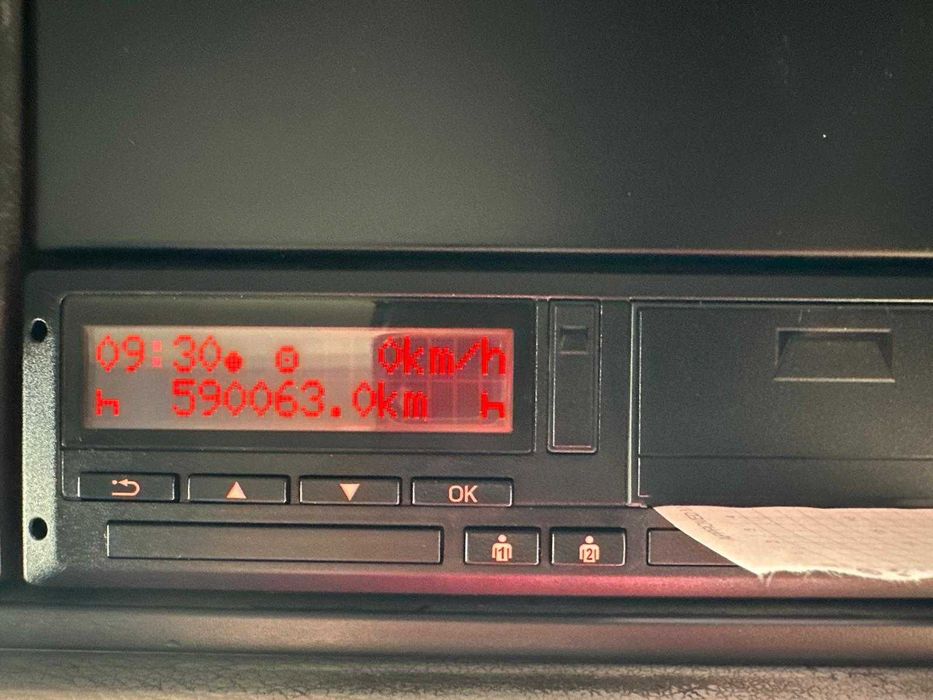 Vând  Volvo 8*4 basculanta