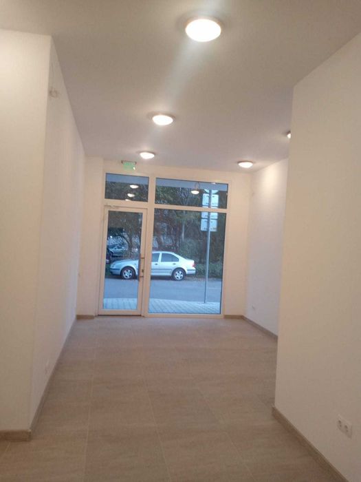 Дава се под наем Магазин в София, Бъкстон - 42 кв.м за 561 € - Снимка #1