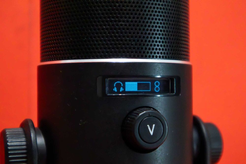Razer Seiren Pro RZ05-0132 Silver Edition Студиен Микрофон XLR USB Гейминг Стрийминг