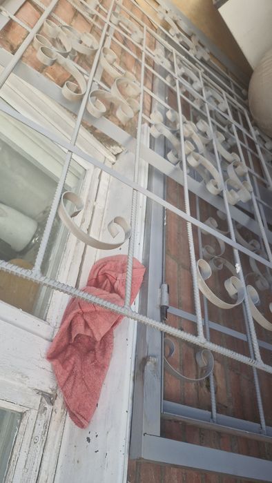 Решётка железный