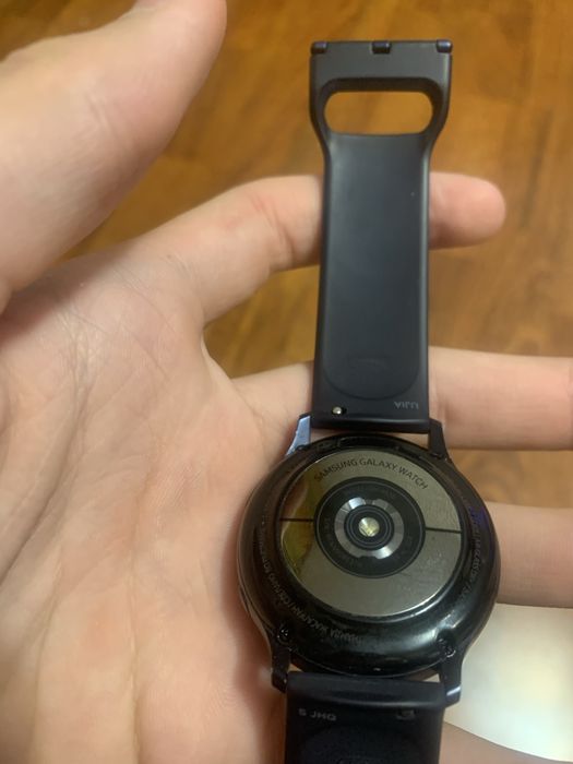 Продаются часы Galaxy watch2