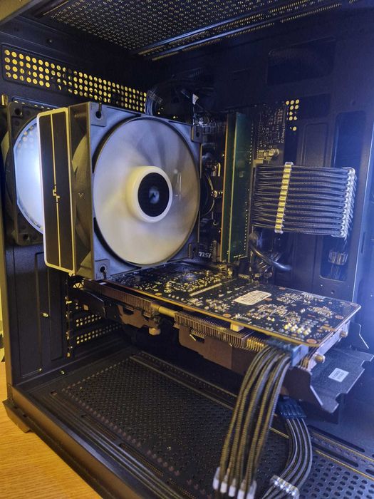 PC Gaming Intel i5 9400f - - GTX 1070 8GB VRAM - - 16GB Ram DDR4