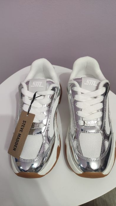 Нови дамски маратонки  37 size Steve Madden
