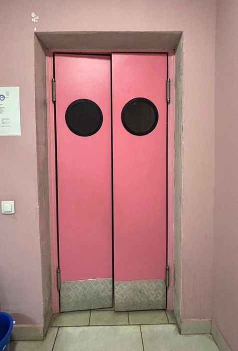 Ковбойские двери,маятниковые двери