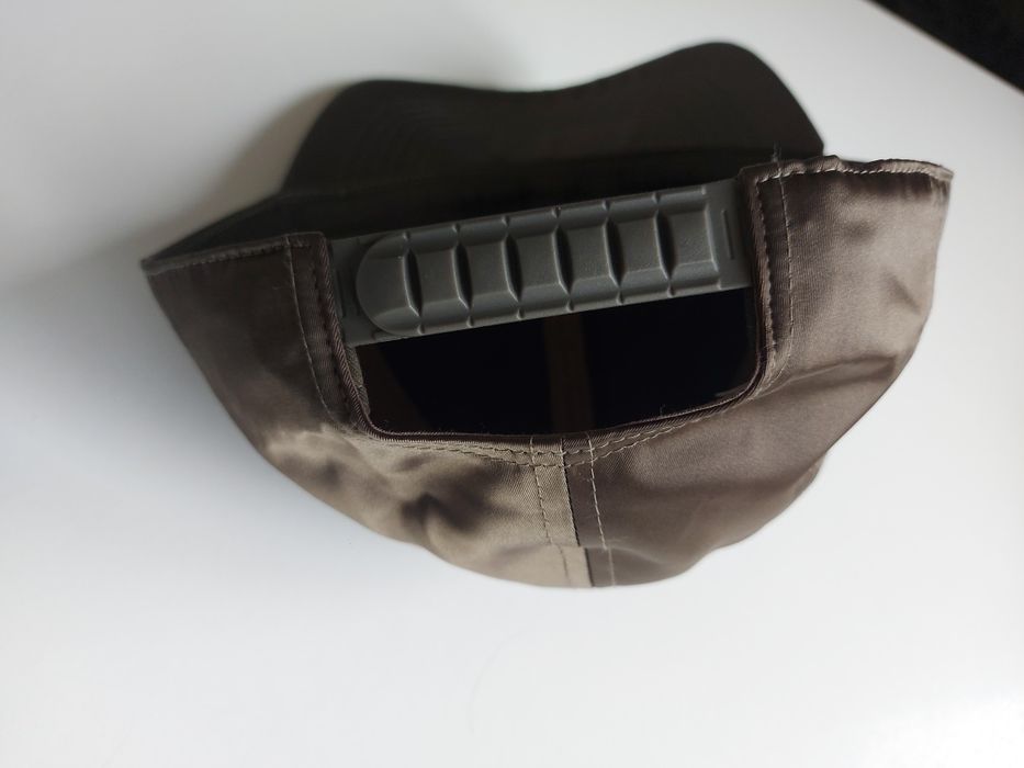 Hugo Boss, Acne studio,шапки с козирка,unisex 58-62 см